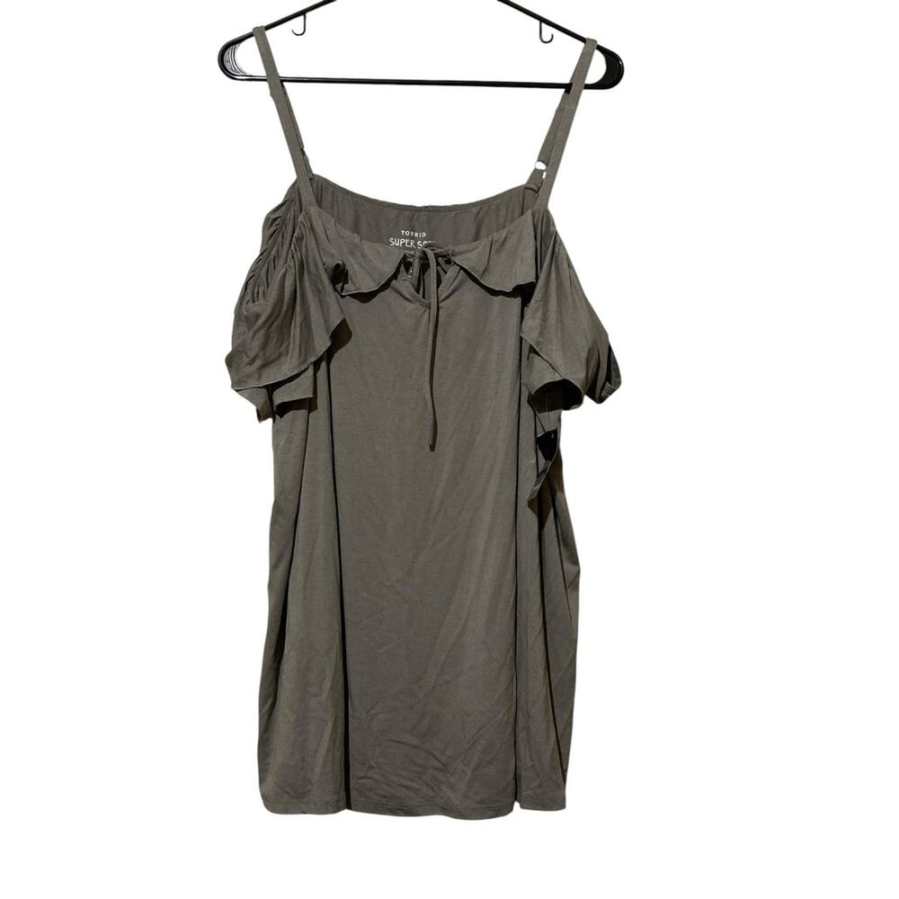 NWT Torrid Plus Size 2 (18/20) Heather Gray Cold Shoulder Top‎ Ruffles Feminine